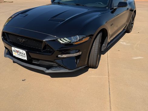 Used 2022 Ford Mustang GT w/ Equipment Group 301A RWD image 2
