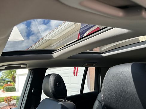 Used 2015 Mercedes-Benz GL 320 BlueTEC 4MATIC image 4