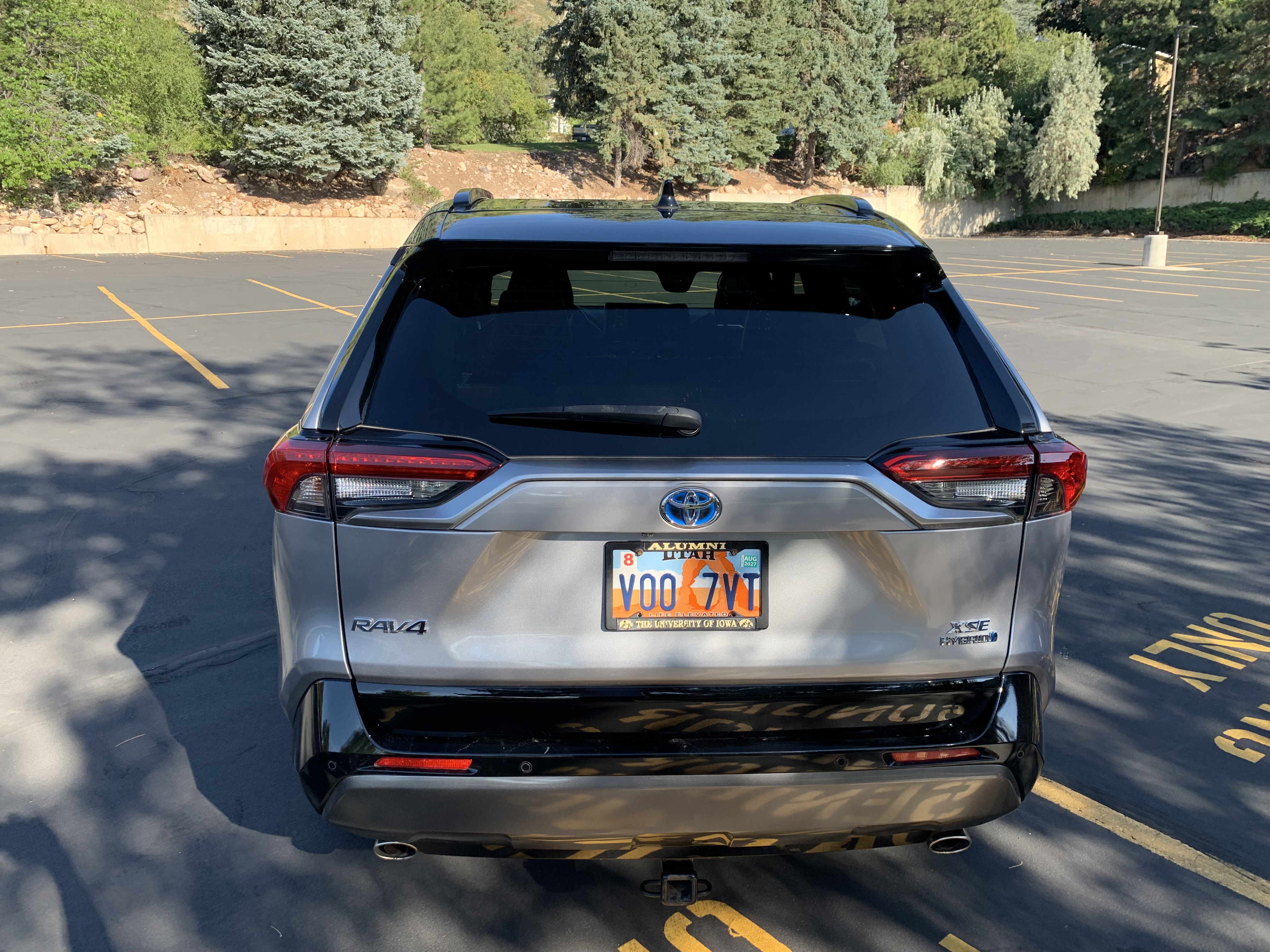 Used 2019 Toyota RAV4 XSE AWD/4WD image 6