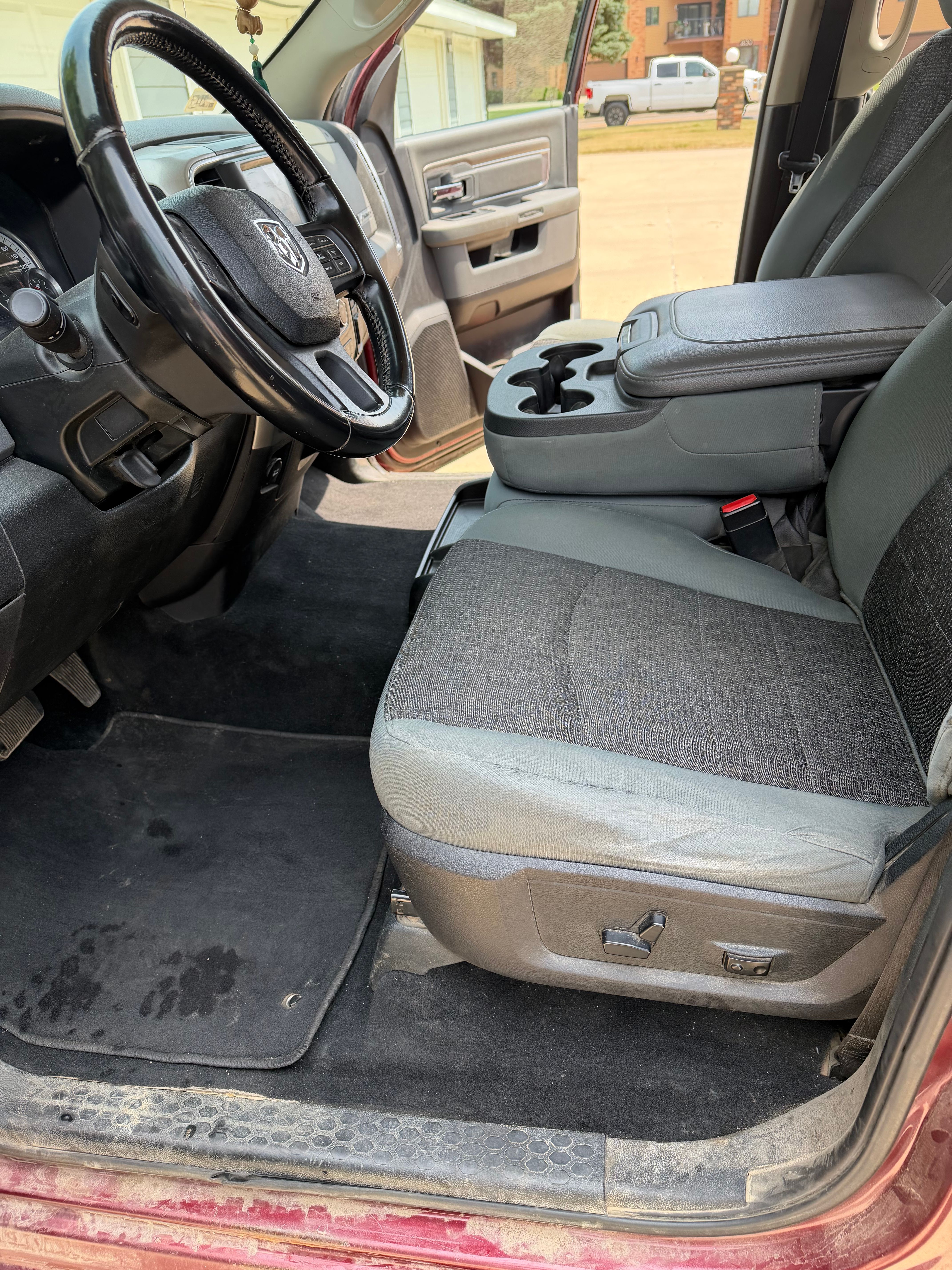 Used 2018 RAM 1500 Big Horn AWD/4WD image 14
