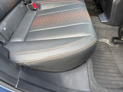 Used 2023 Subaru Crosstrek 2.5i Limited w/ Popular Package #3 image 14