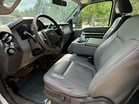 Used 2015 Ford F350 XL RWD image 14