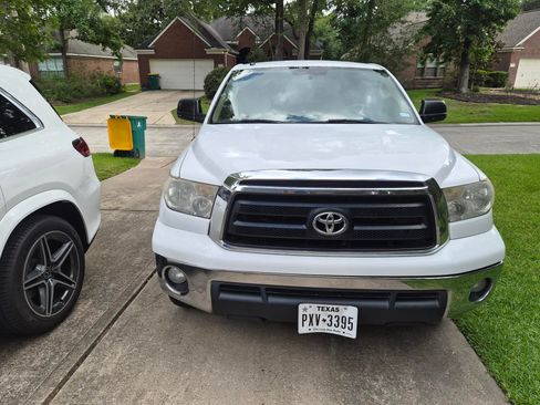 Used 2011 Toyota Tundra 2WD CrewMax w/ TRD Off-Road Pkg image 4
