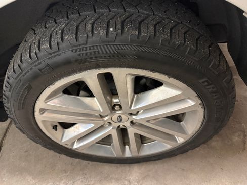 Used 2017 Ford Expedition EL Limited w/ Equipment Group 301A image 16