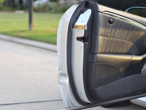 Used 2008 Mercedes-Benz CLK 63 AMG Black Series image 10