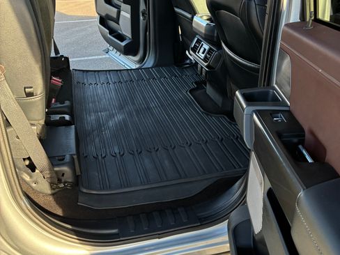 Used 2021 Ford F150 Lariat image 19