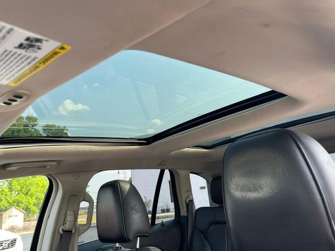 Used 2011 Lincoln MKX AWD w/ 102A Rapid Spec Order Code image 17