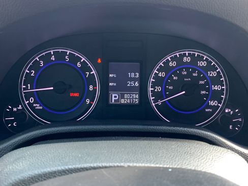 Used 2013 INFINITI G37 Journey w/ Premium Pkg image 23