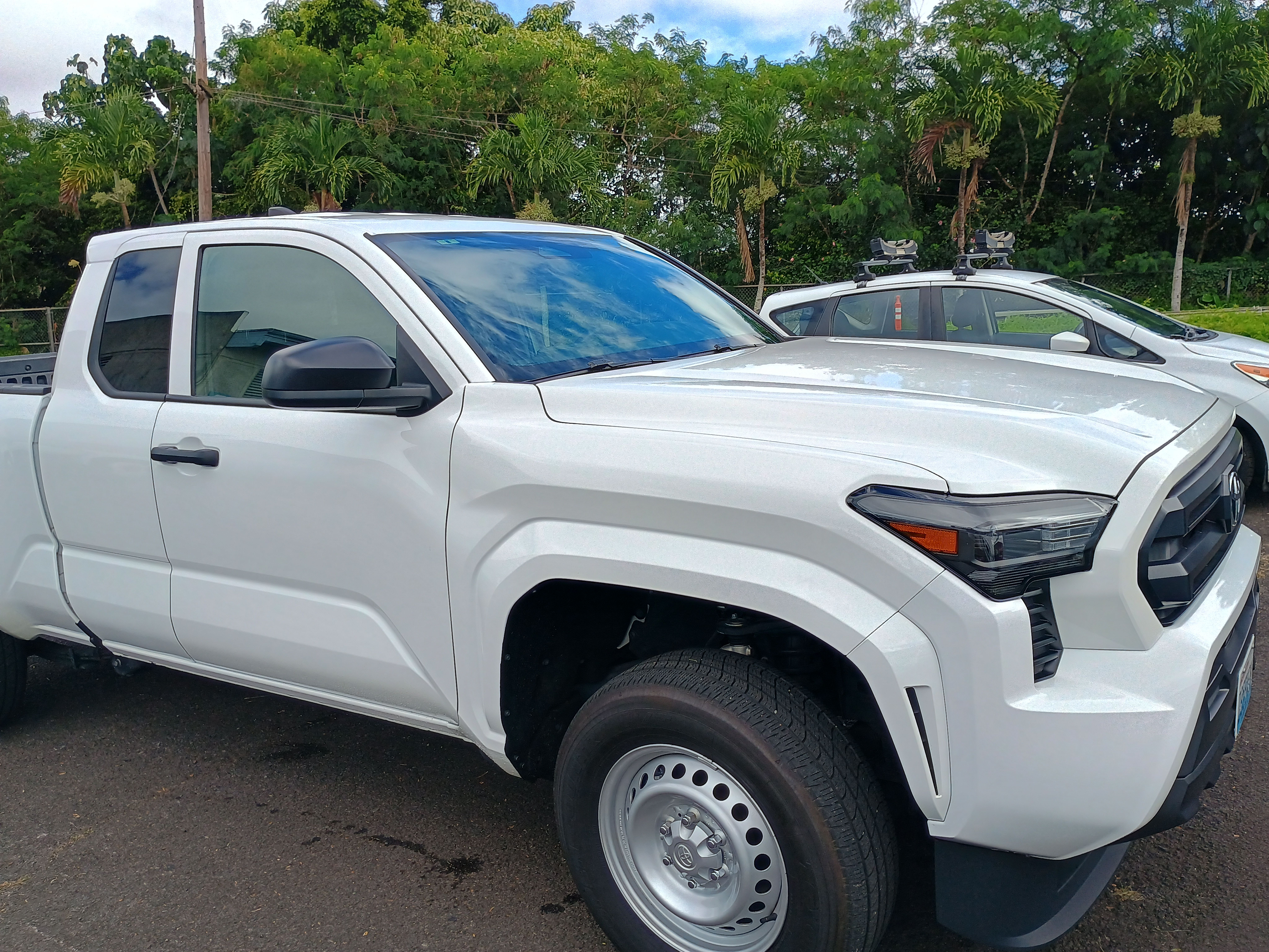 Used 2025 Toyota Tacoma SR RWD image 1