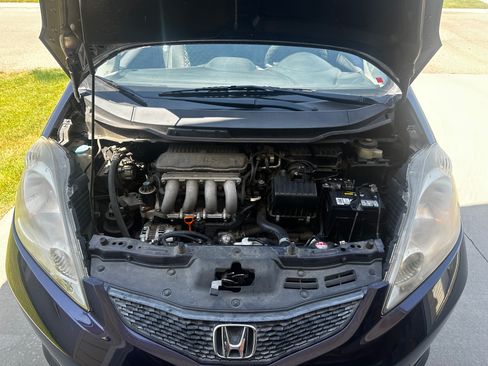 Used 2009 Honda Fit Sport image 16