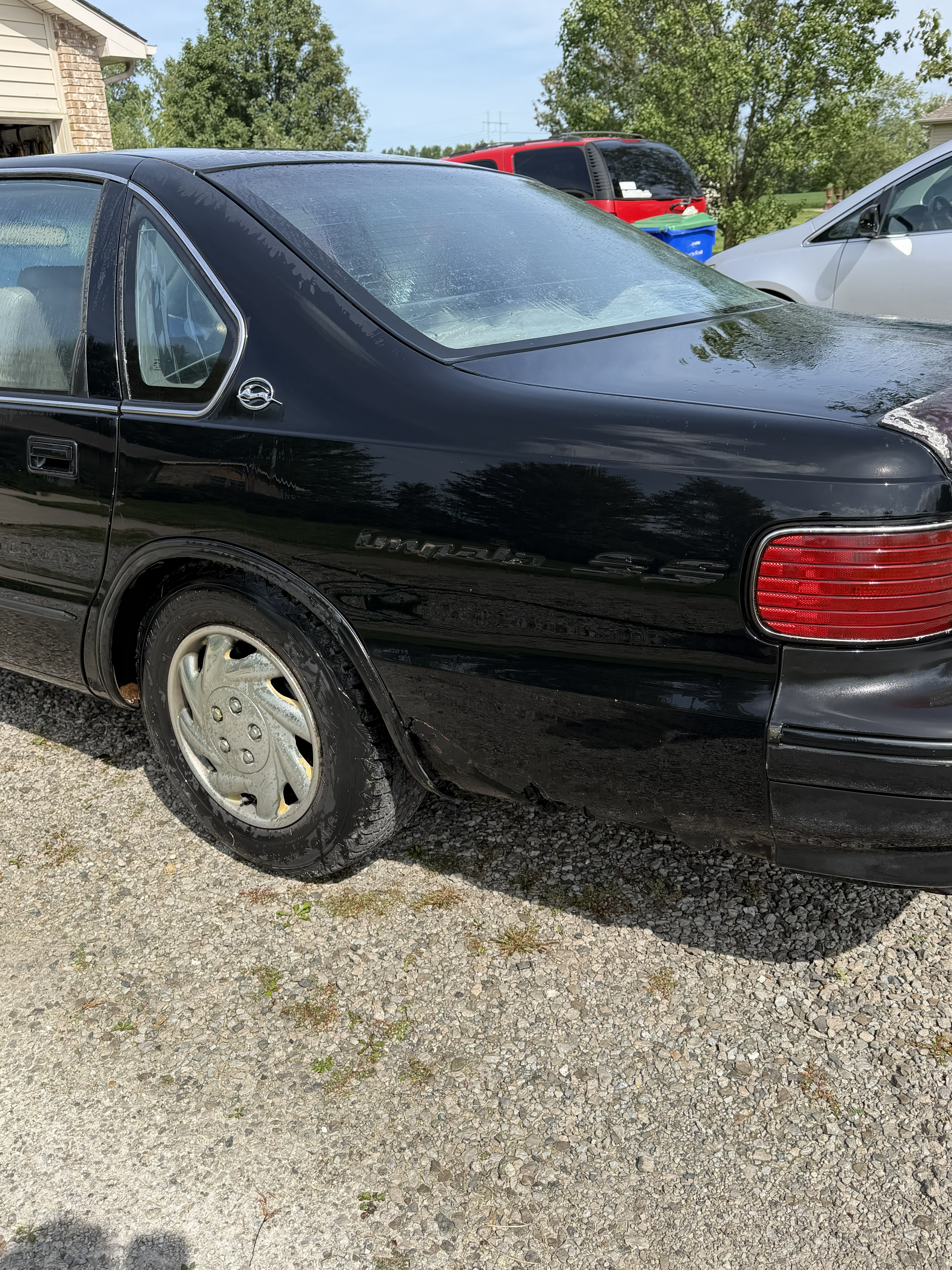 Used 1995 Chevrolet Impala SS RWD image 14