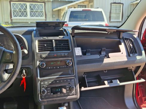 Used 2009 Dodge Journey R/T w/ Convenience Group II image 23