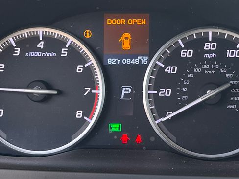 Used 2015 Acura RDX FWD image 11