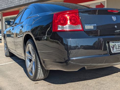 Used 2009 Dodge Charger SE image 17