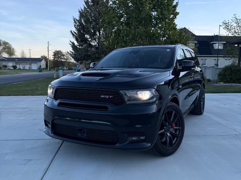 Used 2018 Dodge Durango SRT w/ SRT Interior Appearance Group AWD/4WD image 12