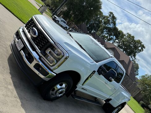 Used 2025 Ford F350 Lariat w/ Lariat Ultimate Package image 21