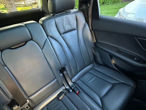 Used 2017 Audi Q7 3.0T Premium Plus AWD/4WD image 23