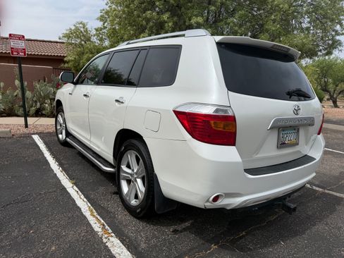 Used 2010 Toyota Highlander Limited image 6