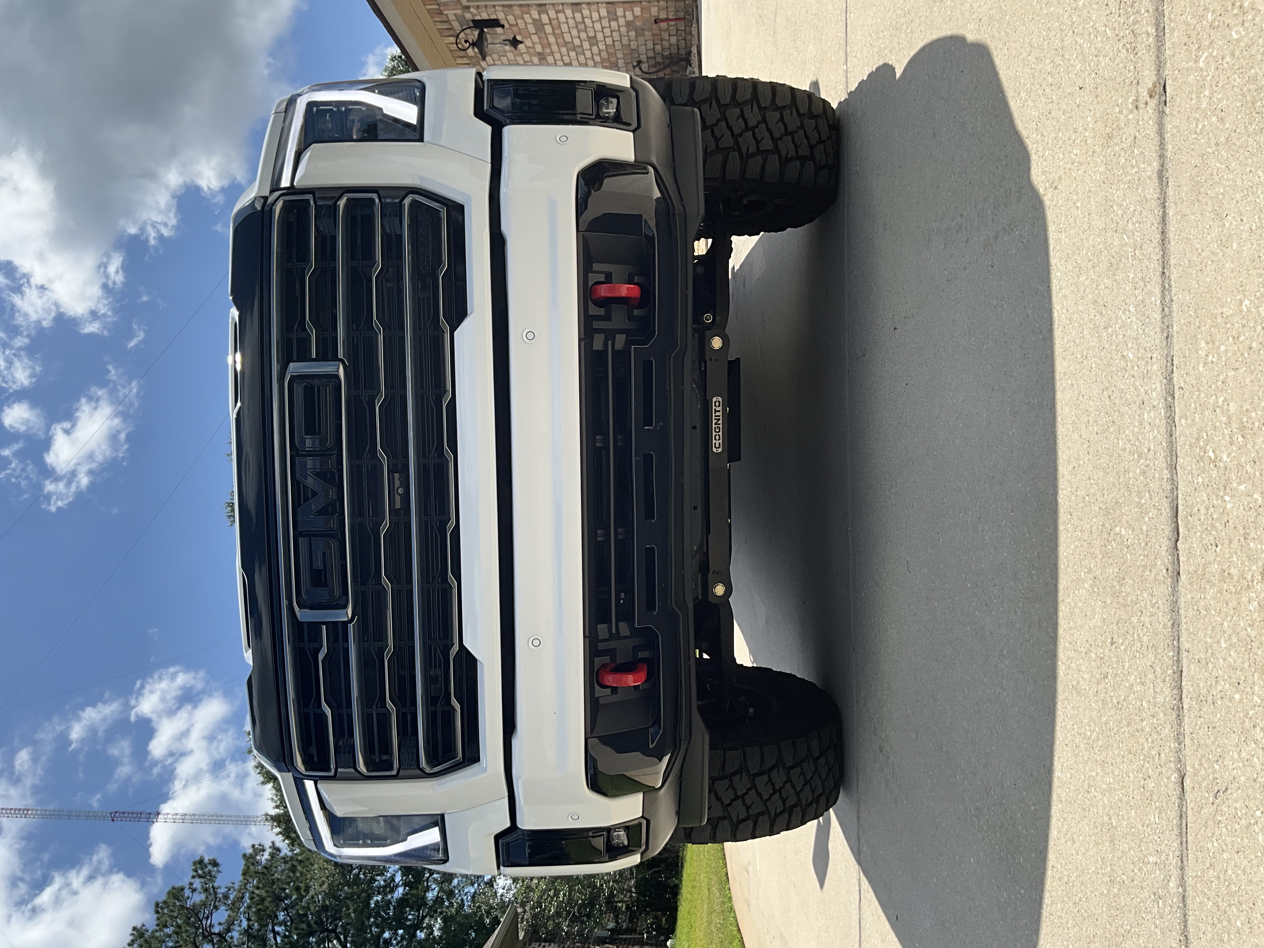 Used 2025 GMC Sierra 2500 AT4 w/ AT4 Premium Plus Package AWD/4WD image 2
