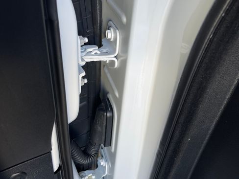 Used 2016 Dodge Charger SRT Hellcat w/ Harman/Kardon Audio Group image 14