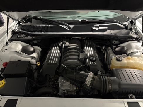 Used 2019 Dodge Challenger R/T Scat Pack w/ Widebody Package RWD image 17