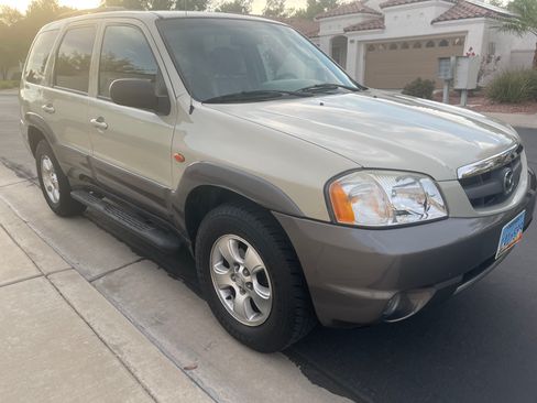 Used 2003 MAZDA Tribute ES FWD image 4