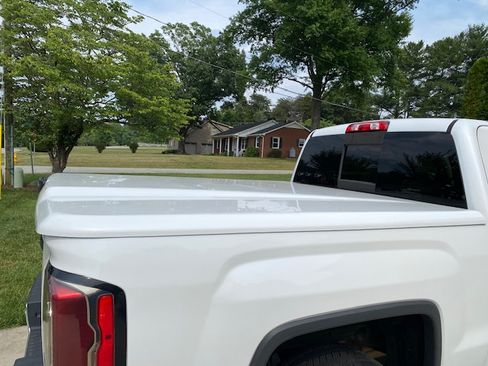 Used 2017 GMC Sierra 1500 SLT RWD image 6