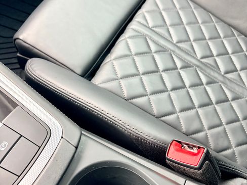 Used 2017 Audi TT 2.0T image 16