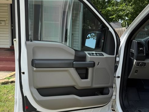 Used 2019 Ford F150 XL w/ Equipment Group 101A Mid AWD/4WD image 11