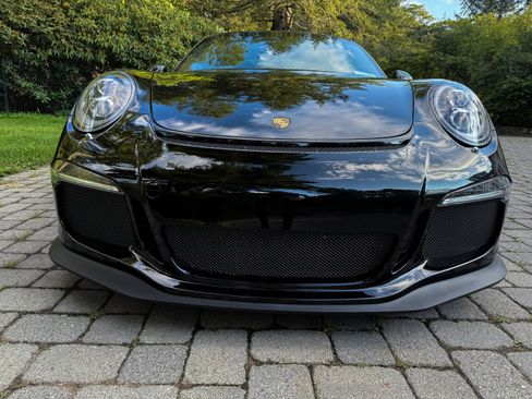 Used 2015 Porsche 911 GT3 image 2