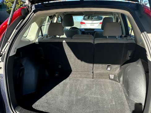 Used 2015 Honda CR-V LX image 6