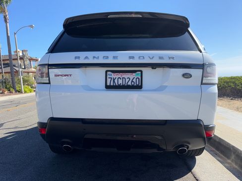 Used 2015 Land Rover Range Rover Sport HSE AWD/4WD image 9