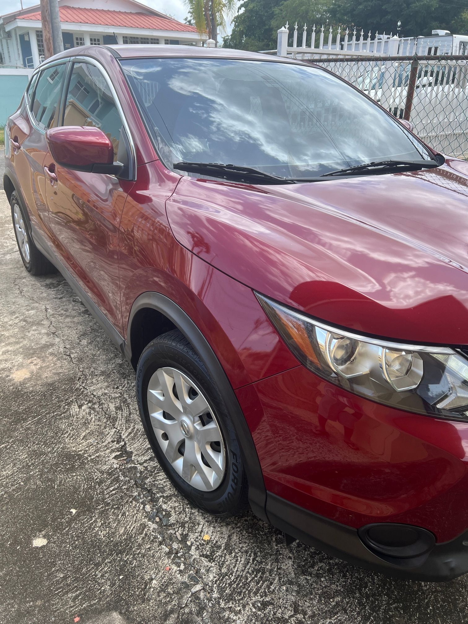 Used 2019 Nissan Rogue Sport FWD image 4