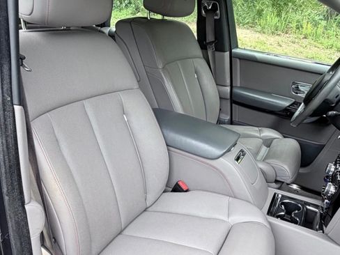 Used 2018 Rolls-Royce Phantom Sedan RWD image 13