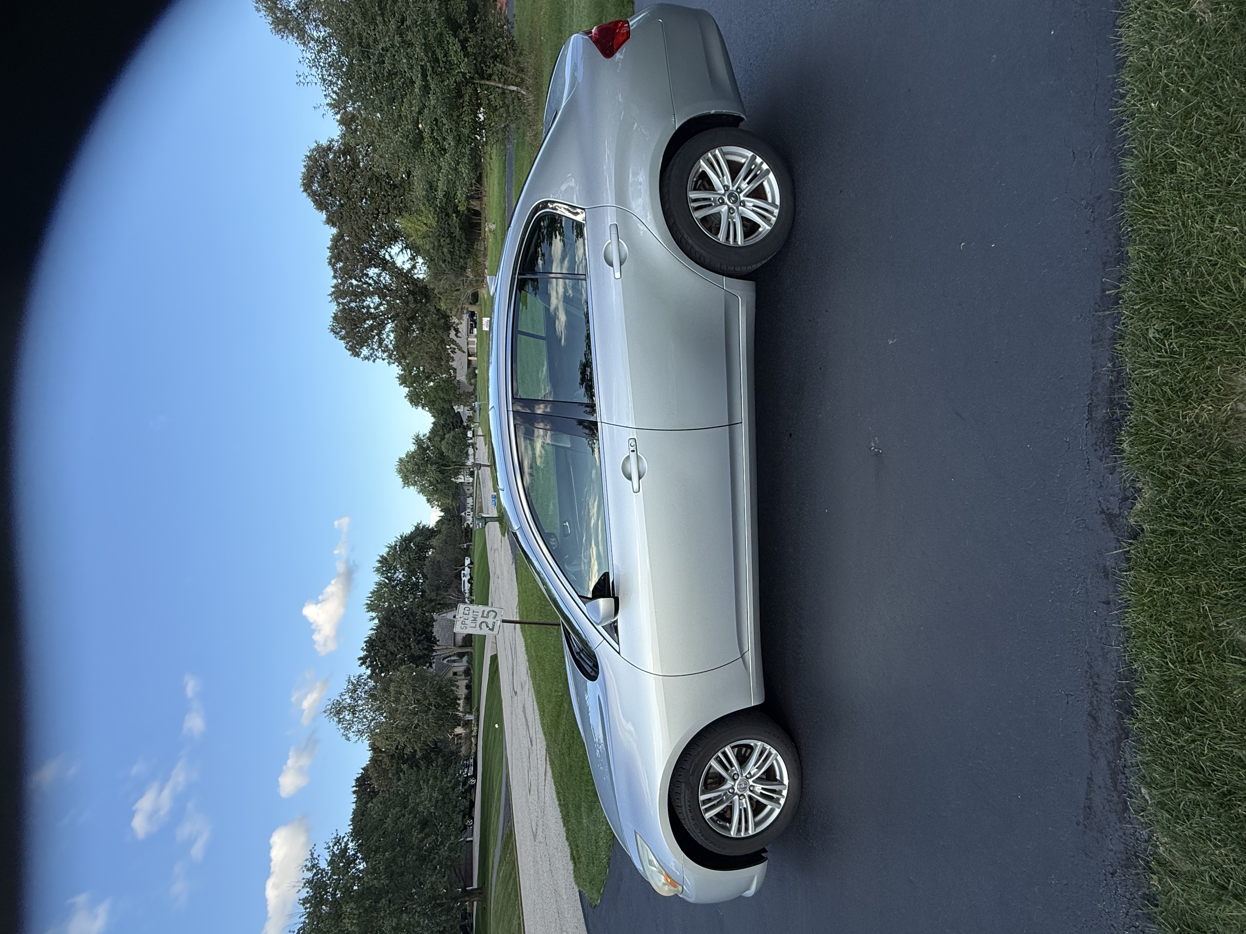 Used 2012 INFINITI G37 x Sedan w/ Premium Pkg AWD/4WD image 6