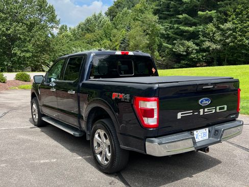 Used 2022 Ford F150 Lariat image 6