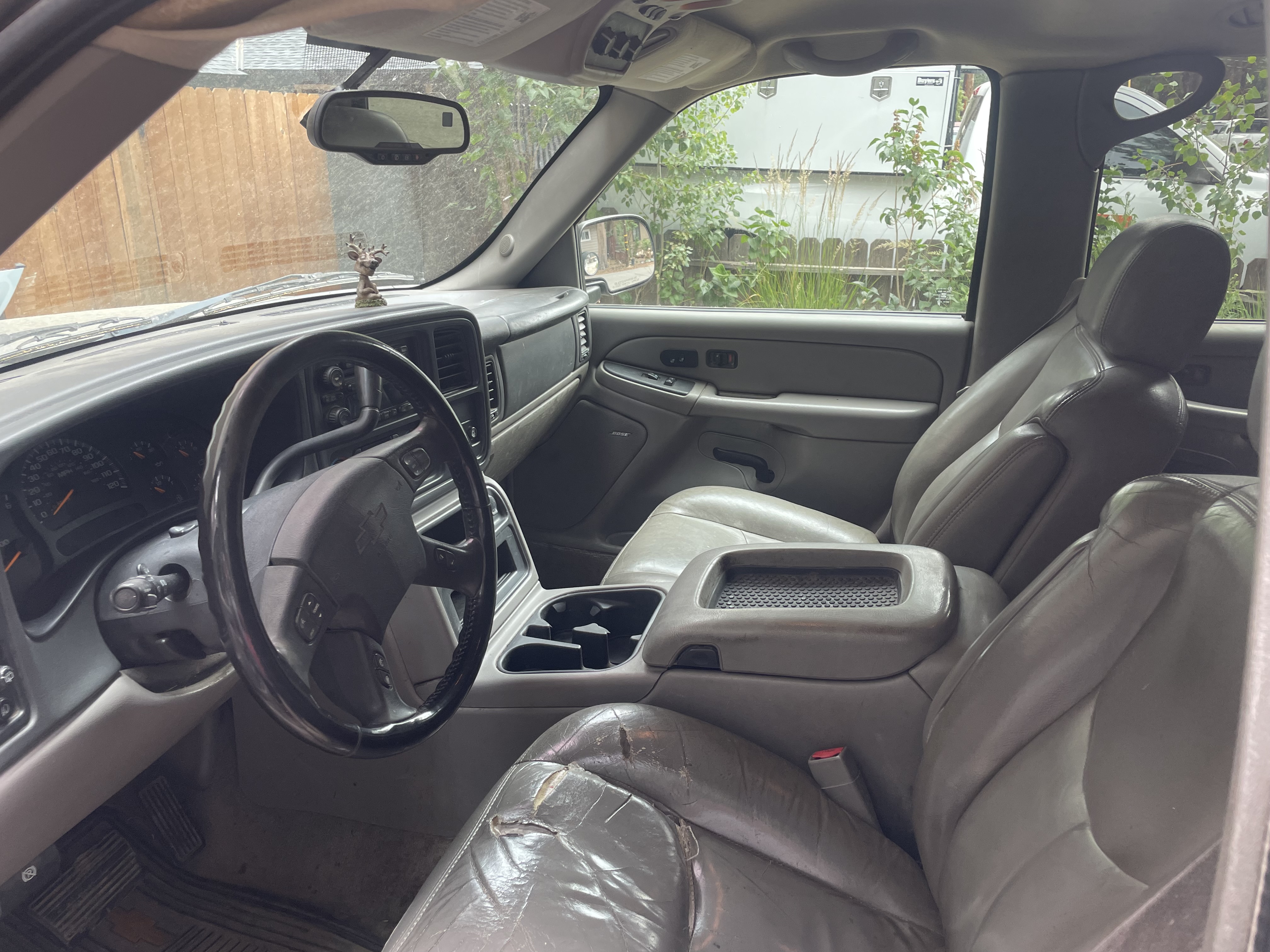 Used 2005 Chevrolet Tahoe LT w/ LT Preferred Equipment Group AWD/4WD image 5