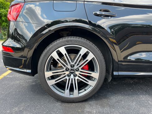 Used 2018 Audi SQ5 Prestige w/ Prestige Package AWD/4WD image 6