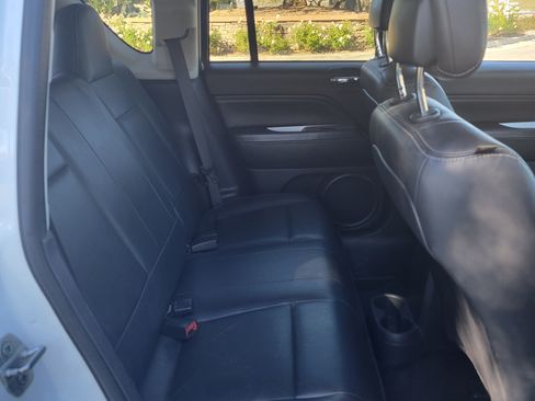 Used 2015 Jeep Compass High Altitude image 5