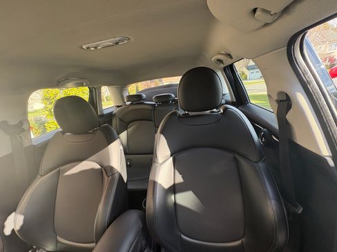 Used 2015 MINI Cooper S image 13