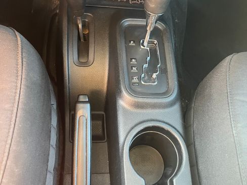 Used 2016 Jeep Wrangler Unlimited Sport w/ Quick Order Package 24S image 16