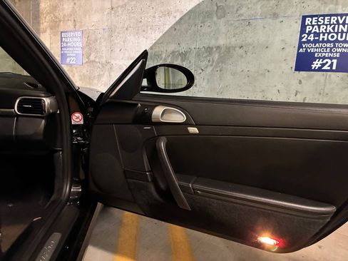 Used 2008 Porsche 911 Turbo image 17