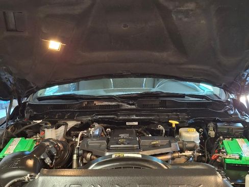 Used 2016 RAM 3500 Laramie image 21