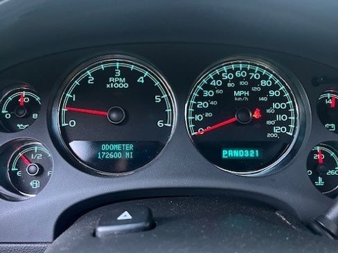 Used 2008 Chevrolet Avalanche LTZ w/ LTZ Preferred Equipment Group image 9