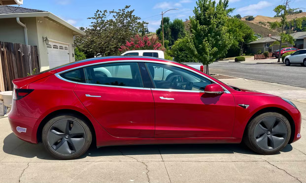 Used 2019 Tesla Model 3 RWD image 9