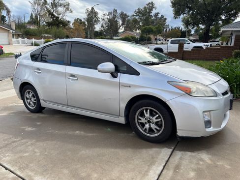 Used 2010 Toyota Prius Two image 1