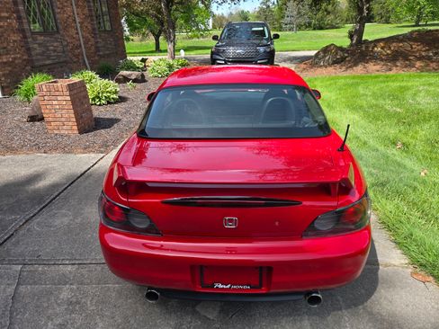 Used 2001 Honda S2000 image 12