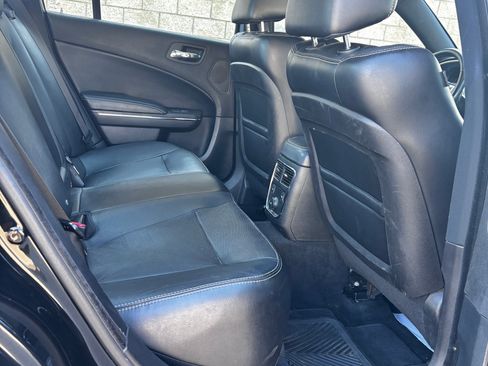 Used 2013 Dodge Charger SXT Plus image 9