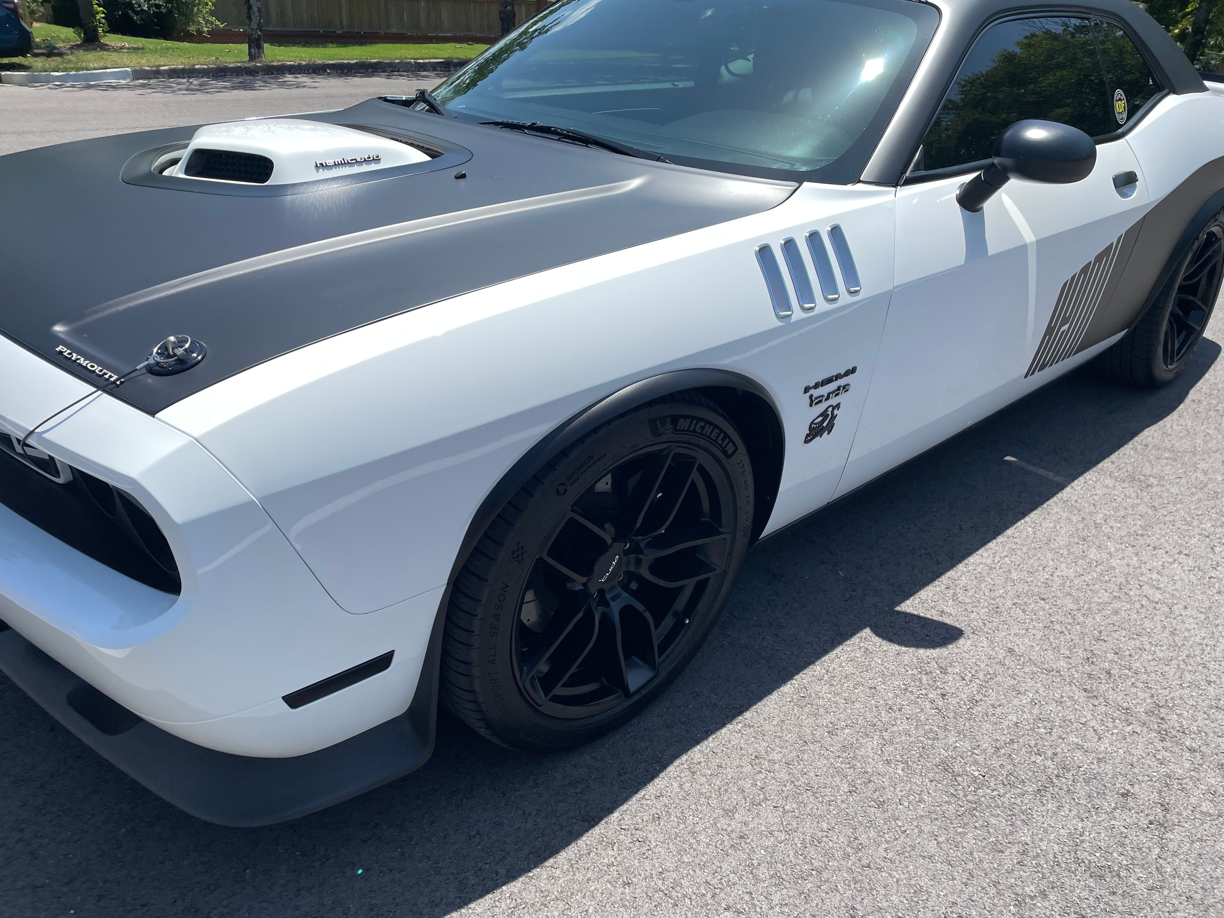 Used 2011 Dodge Challenger R/T RWD image 14