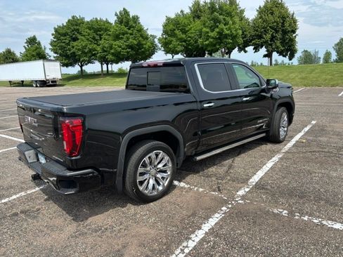 Used 2024 GMC Sierra 1500 Denali AWD/4WD image 6